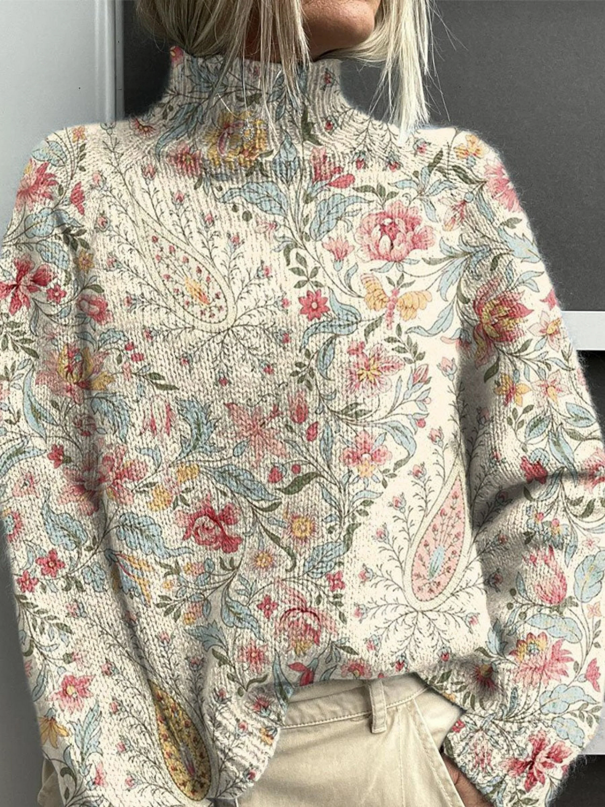 Julia | Timeless Knit Comfort Sweater