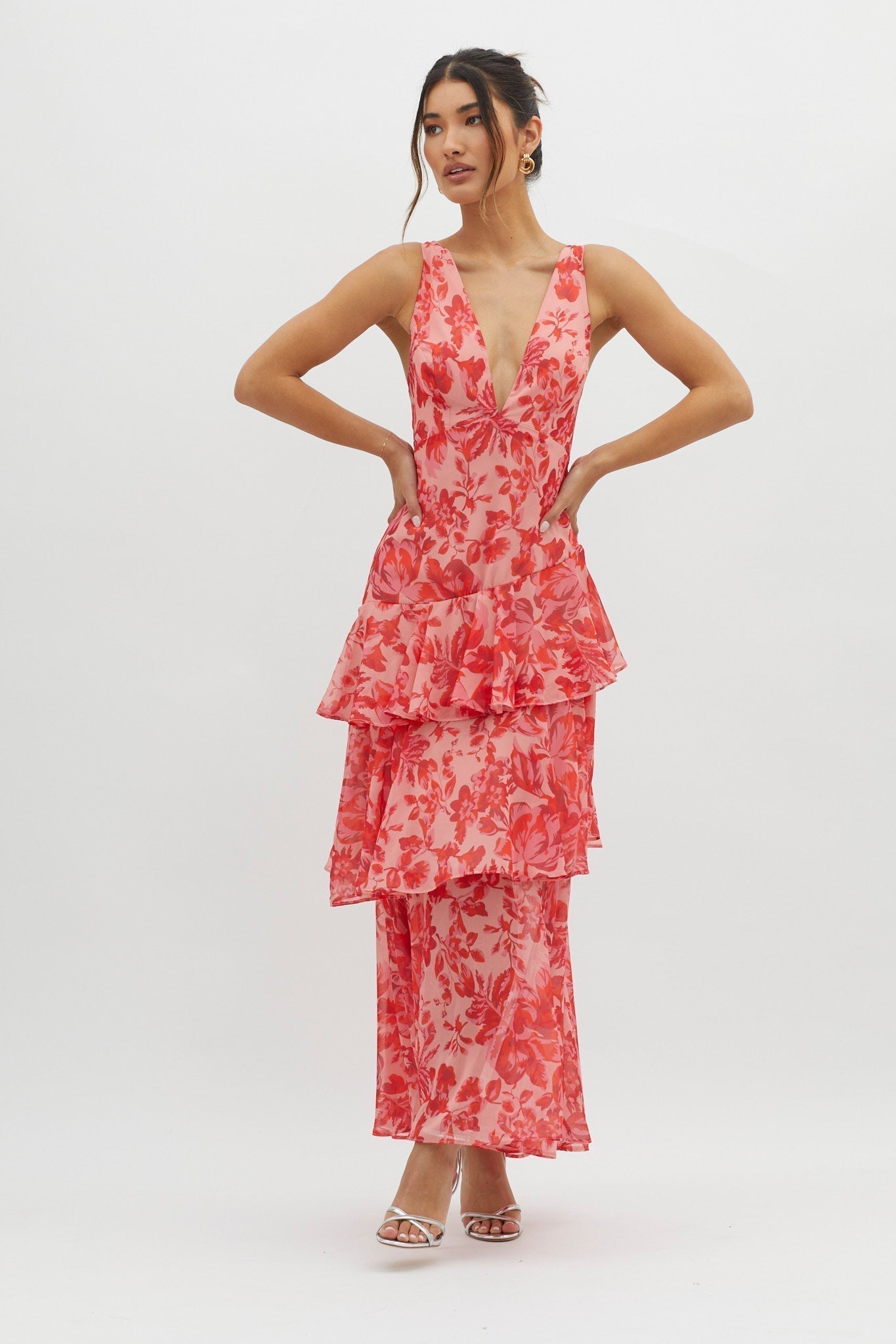 Everlee | Flirty Ruffle Tiered Midi Dress