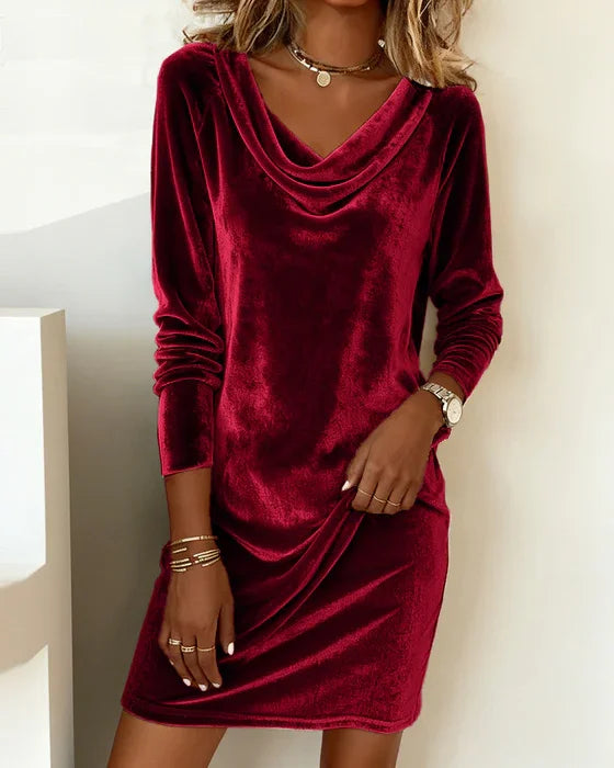 Elena | Timeless Velvet Comfort Dress