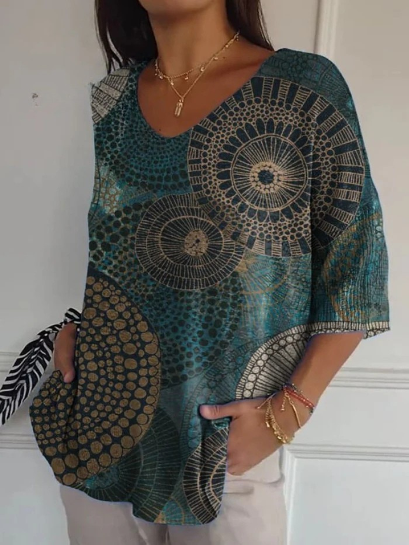 Margaret | Retro Circle Totem Geometry Sweater